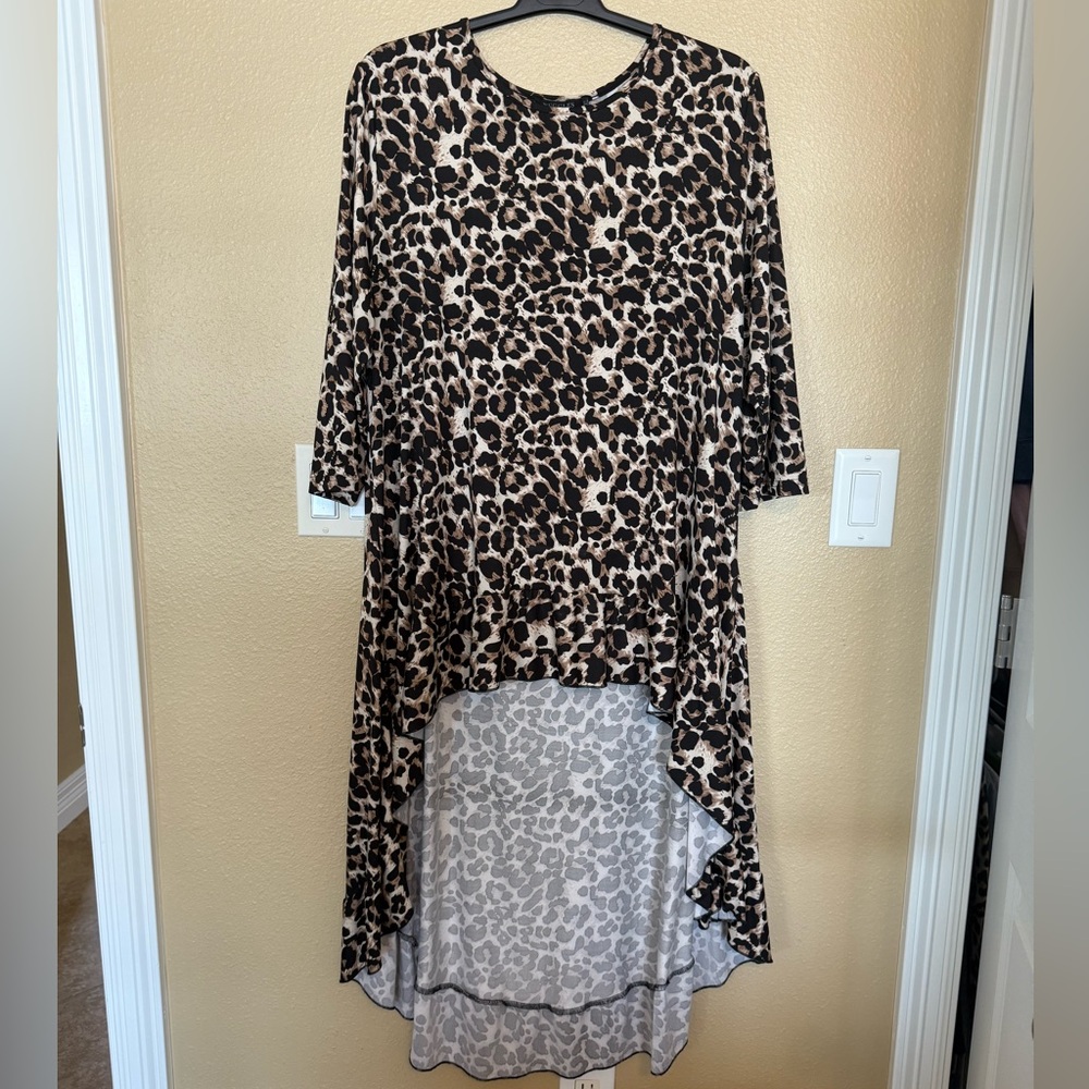 NUGGLES Leopard Print High-Low Dress